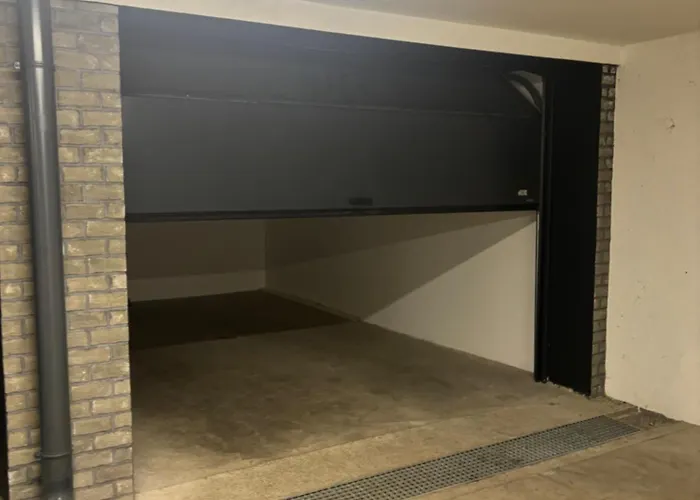 Raj Vv Sa Garazom * Vrnjci